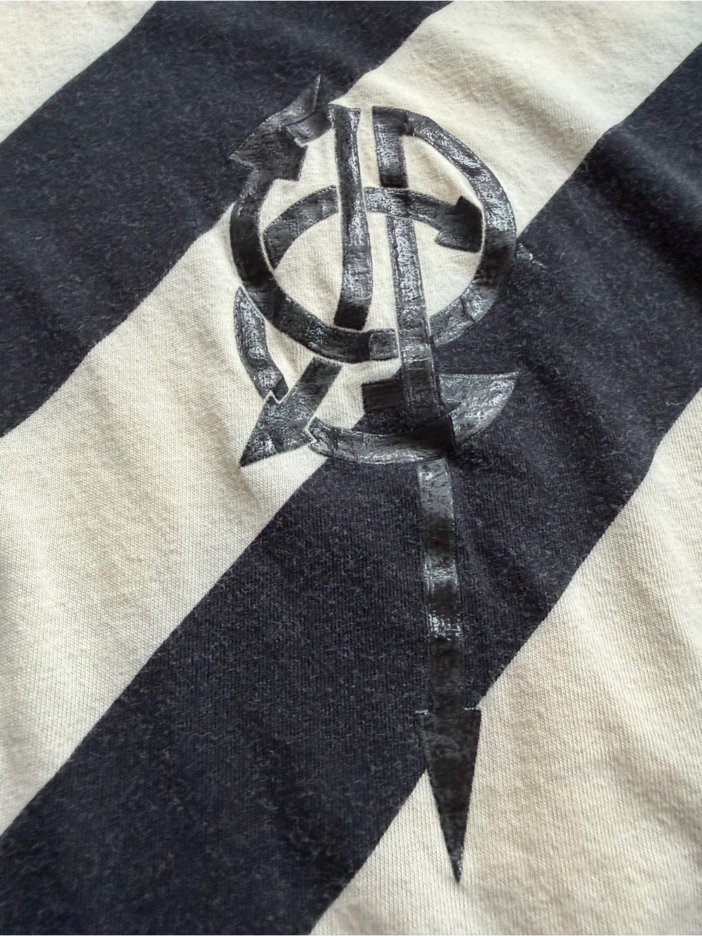 Vintage off-white-and-black John Paul Gaultier crop top - Picture 5 of 6